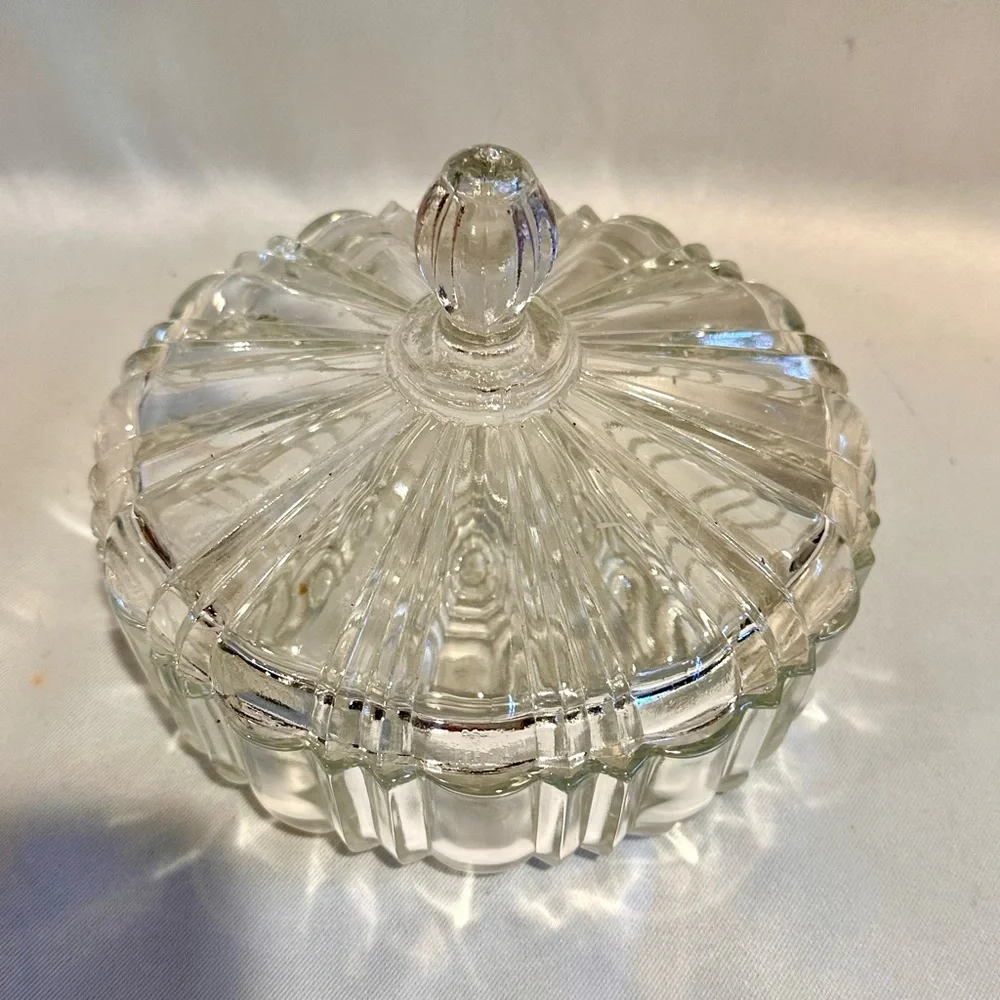 Vintage Clear Glass Candy Dish Nut Dish with Lid, Art Deco Depression Glass